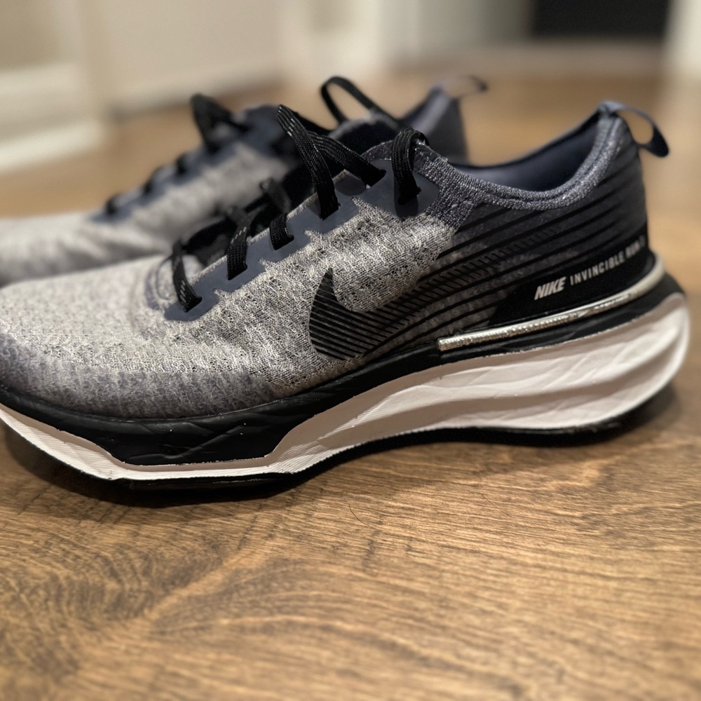 Nike Invincible 3 Running Shoes